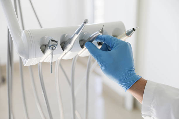 Professional Emergency Dentist technician working in Fairview, OR
